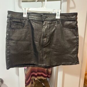 American Eagle High-Waisted Glitter Mini Skirt